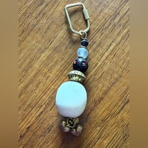 Chic Gold and White Beaded Keychain